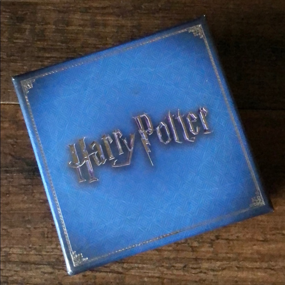 Harry Potter Necklace - Picture 3 of 3